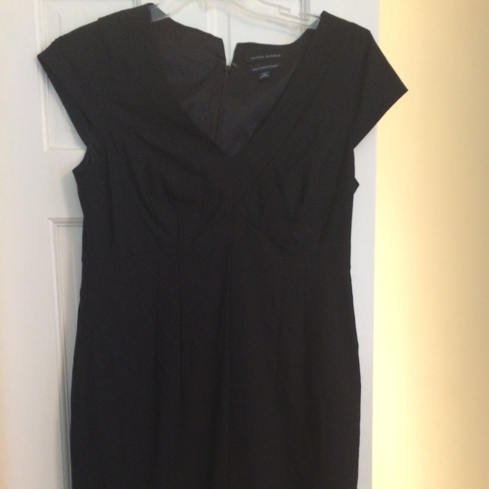Banana Republic Size 14 Black Dress