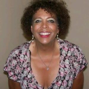 Meet your Posher, Veronica