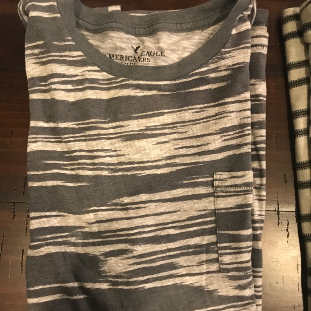 AEO T shirts! Hardly used