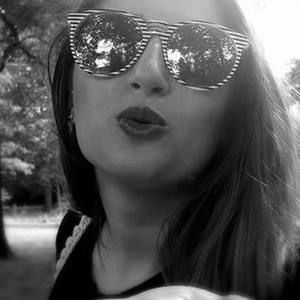 Meet your Posher, Maddie