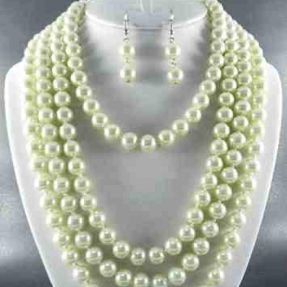 90" inch. Long pearl necklace