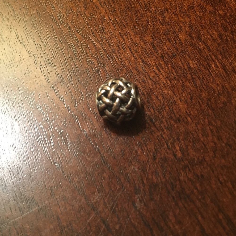 Pandora Forever Entwined Charm