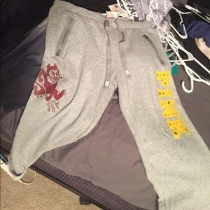 Victoria's Secret brand Capri sweatpants