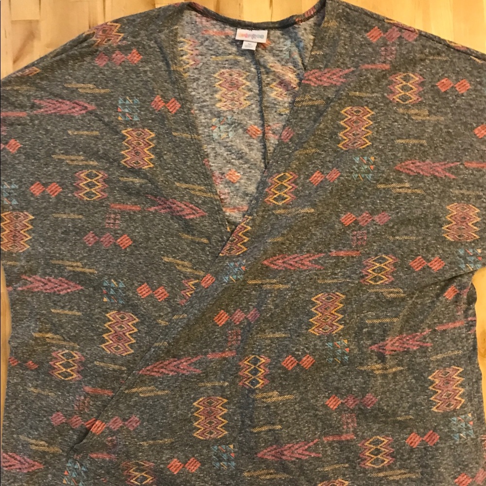 🦄NWOT Lindsay Southwestern Style Lularoe