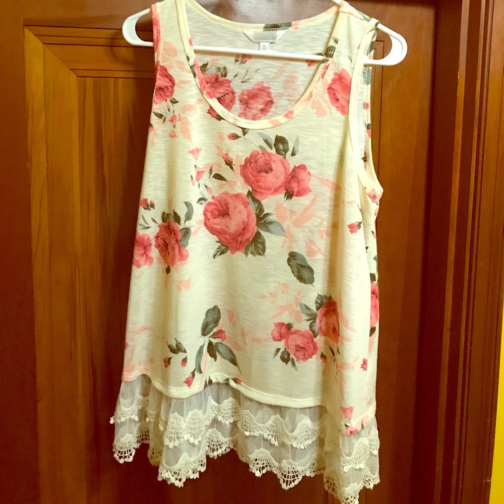 Floral sleeveless top