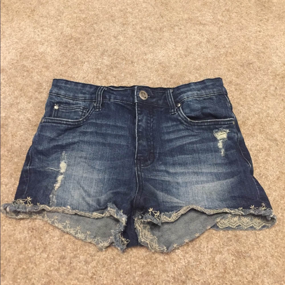 high waisted embroidered ripped shorts