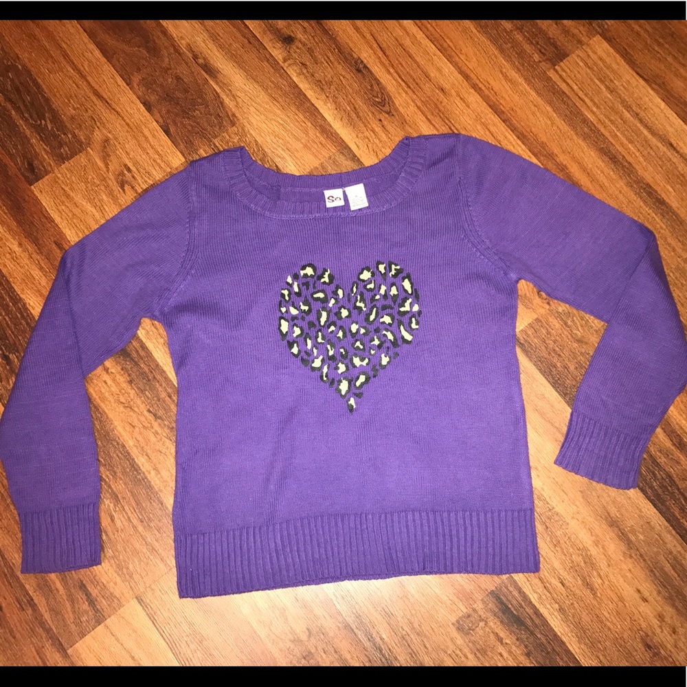 Leopard heart sweater 💜