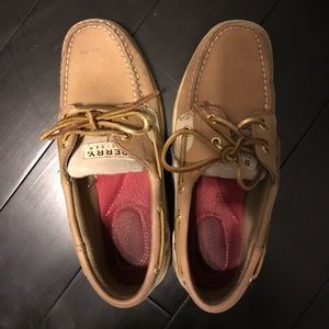 Sperry shoes