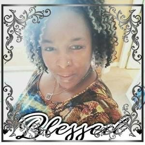 Meet your Posher, Latoya