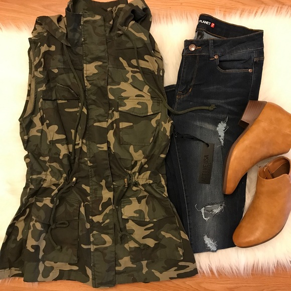 •LAST ONE• Coco Olive Camo Hooded Utility Vest - Picture 5 of 8