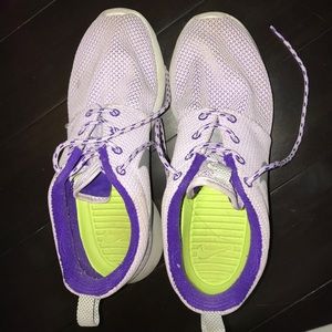 Mesh Nike Roshe Runs