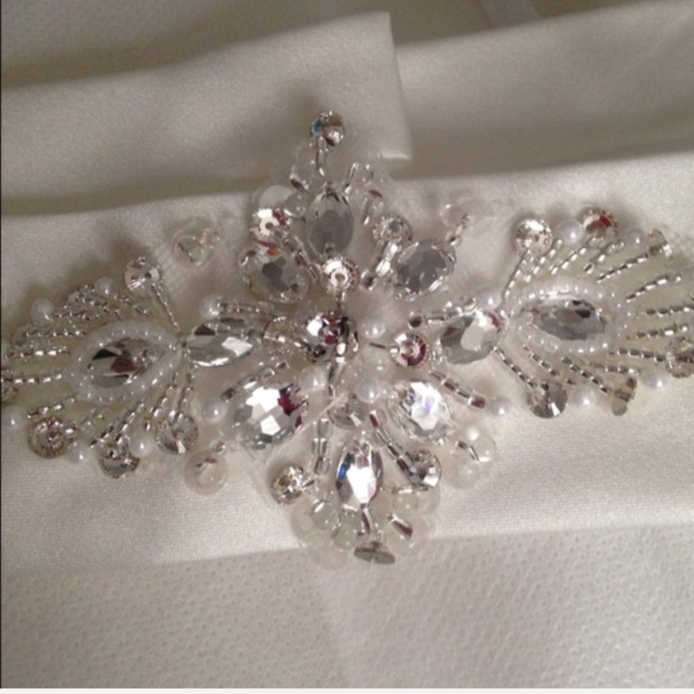 Bridal sash - Picture 2 of 5