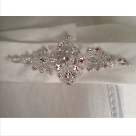 Bridal sash - Picture 3 of 5