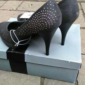 Missimo grey studded heels size 9