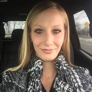 Meet your Posher, Randi