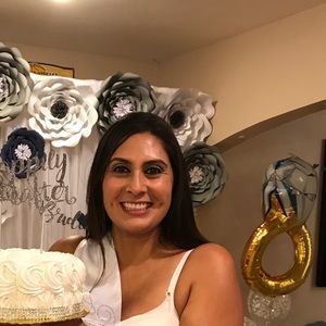 Meet your Posher, Desiree