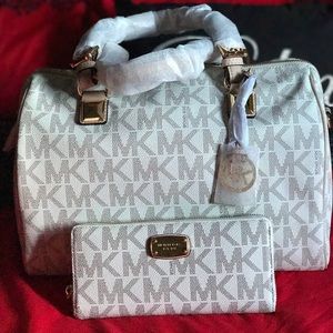🆕Brand New Michael Kors Grayson w/Matching Wallet