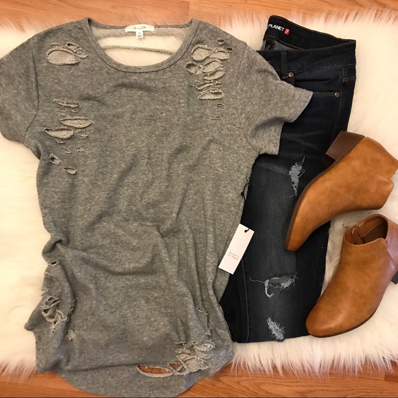 •LAST 1• Heather Grey Shredded Long Line Tee - Picture 4 of 8