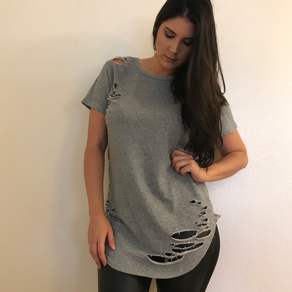 •LAST 1• Heather Grey Shredded Long Line Tee - Picture 6 of 8