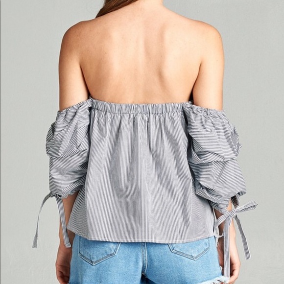 Striped Sweetheart Neckline Off The Shoulder Top - Picture 6 of 8