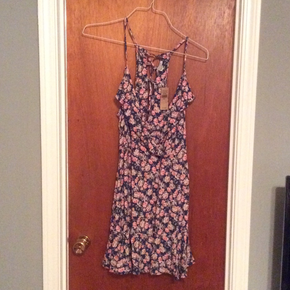 American eagle rose pattern dress