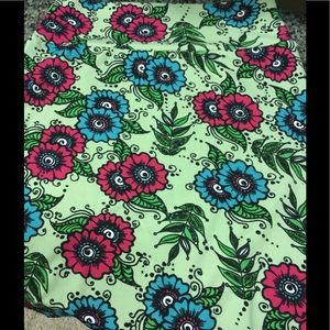 LulaRoe Cassie