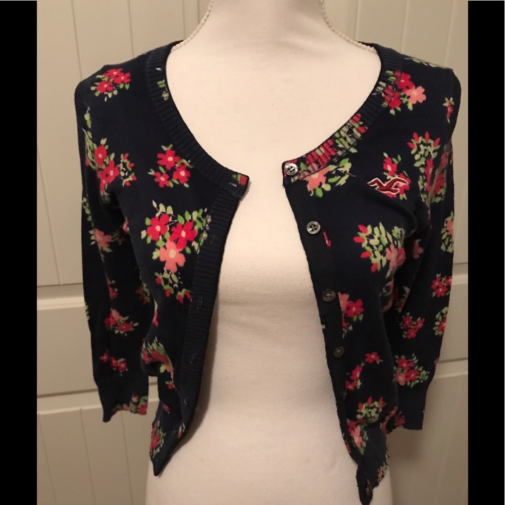 Vintage Wash Hollister Floral Sweater