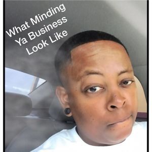 Meet your Posher, Carla