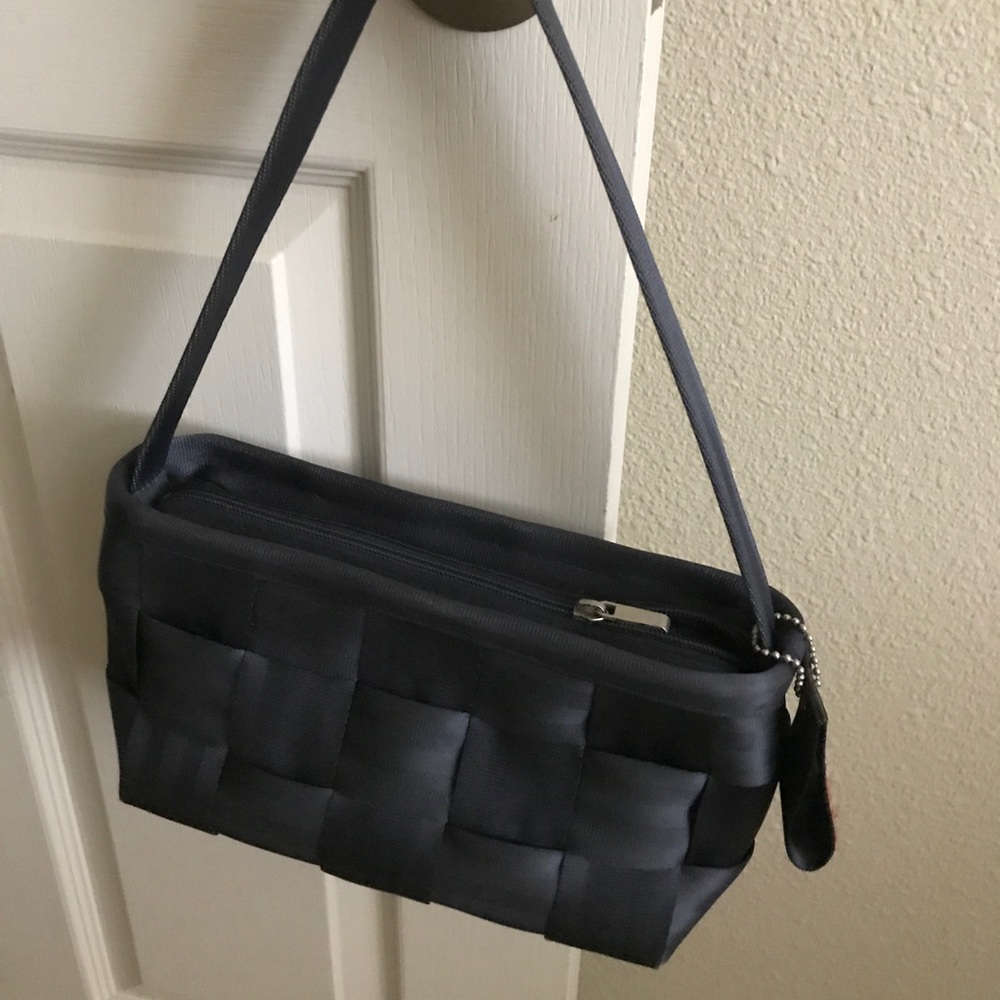 Harveys Blue Seatbelt Bag