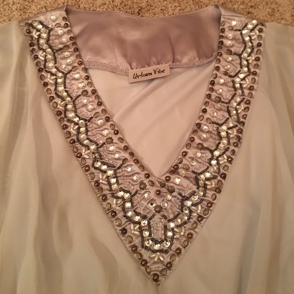 NWOT Uptown Vibe Beaded V-neck Light Gray in Small - Picture 2 of 4