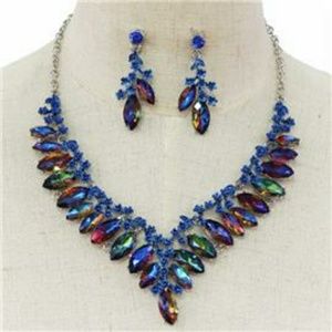 $35 dls brand new Austrian crystal necklace