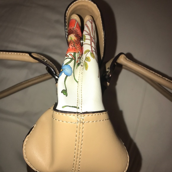 Floral  handbag - Picture 6 of 6