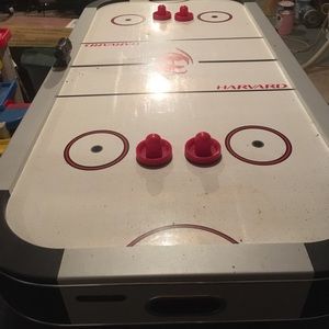 air hockey table