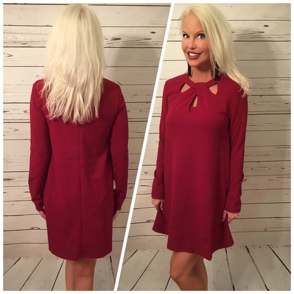 LAST 1! 💕 Red cut out detail Jersey Knit Dress - Picture 2 of 2