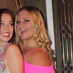 Meet your Posher, Caroline