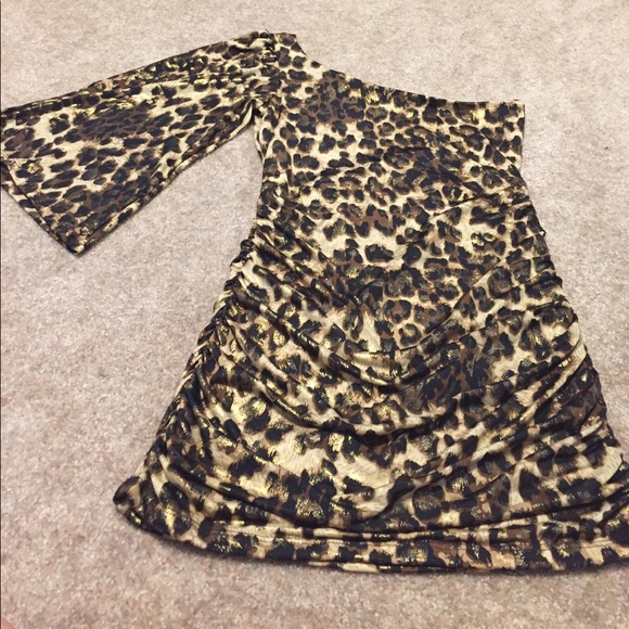 form fitting leopard night dress - Picture 1 of 3