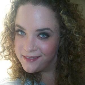 Meet your Posher, Raeanna