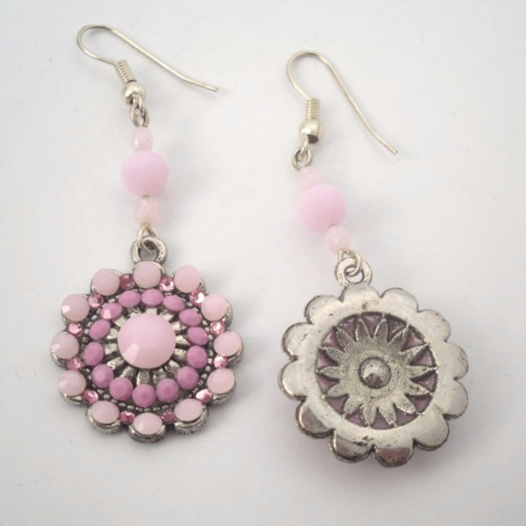 Hook Dangle Earrings Pink & Rose Alabaster - Picture 3 of 3