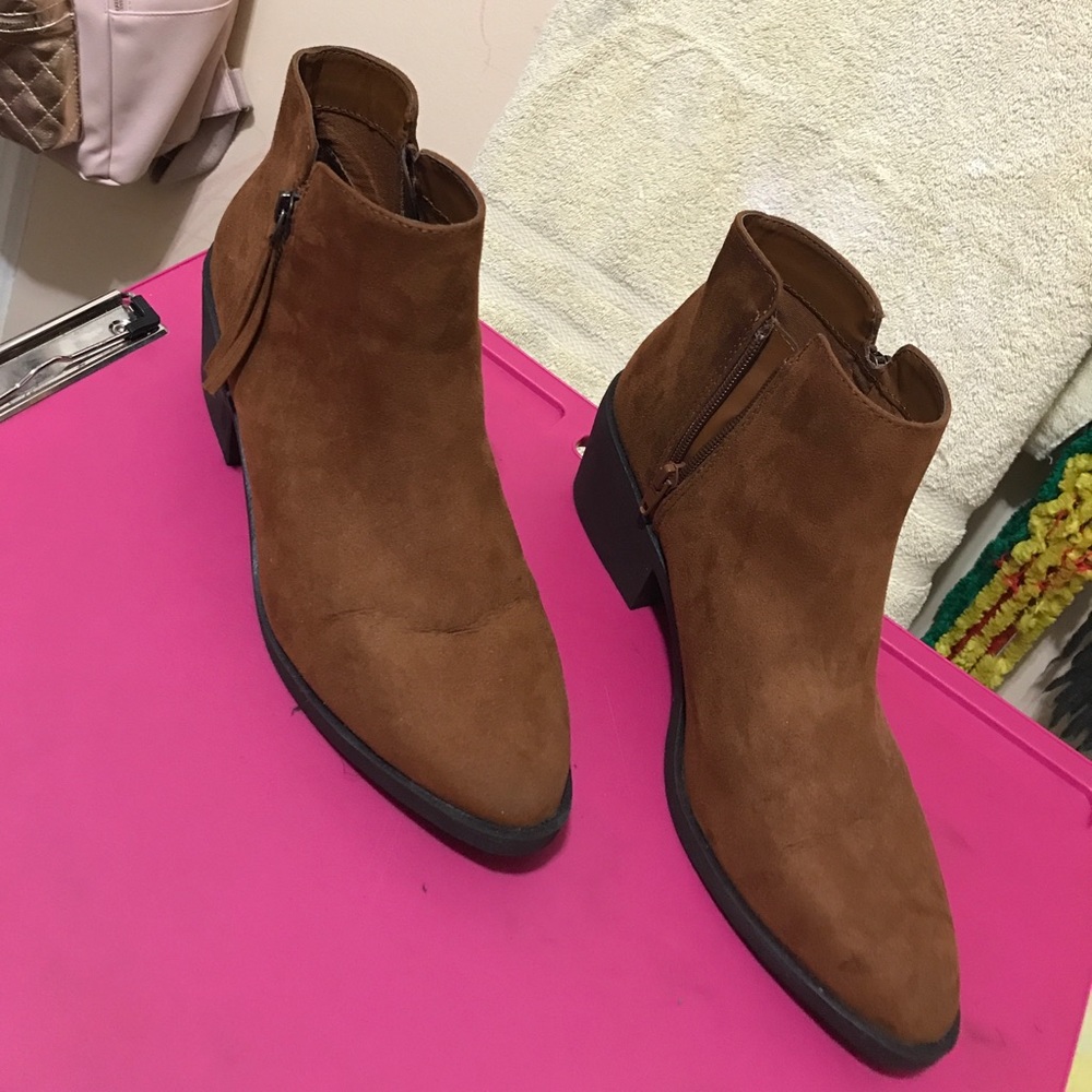 Boots!