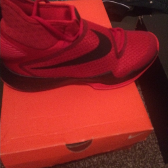 Shoes - Picture 3 of 3