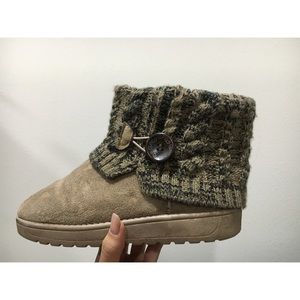 Knit booties