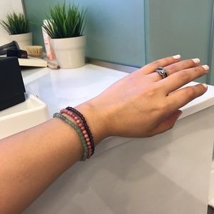 🌙GENUINE CRYSTAL BRACELETS Milk and Honey