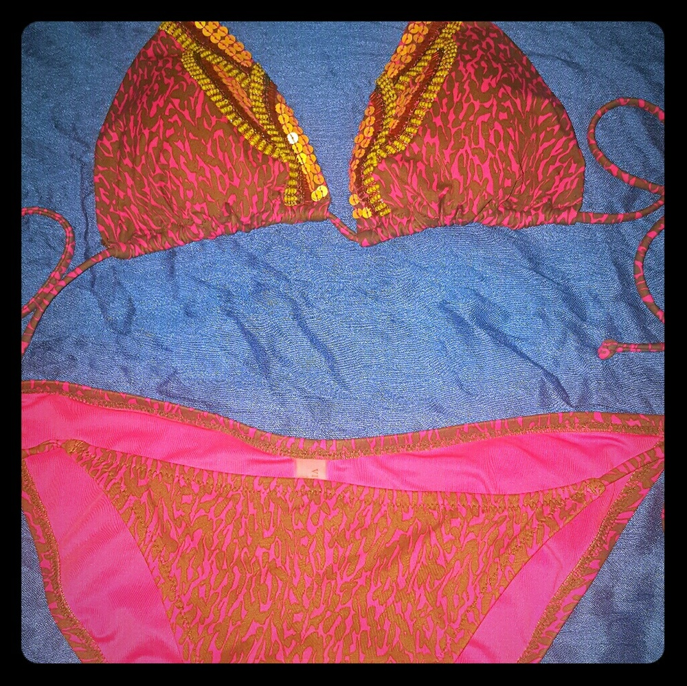 Victoria Secret bikini