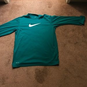Nike longsleeve tee