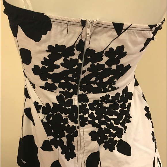 🎉🎉 flash sale! Halter neck black yellowdress! 🎉 - Picture 6 of 7