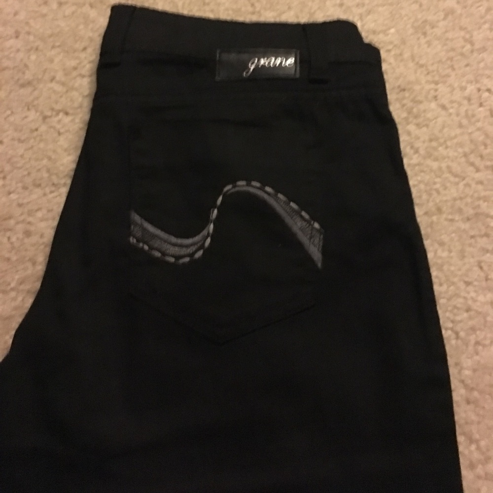 Jeans - Picture 2 of 4