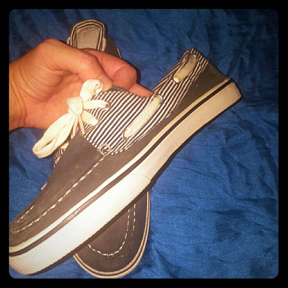 Womens boat shoes