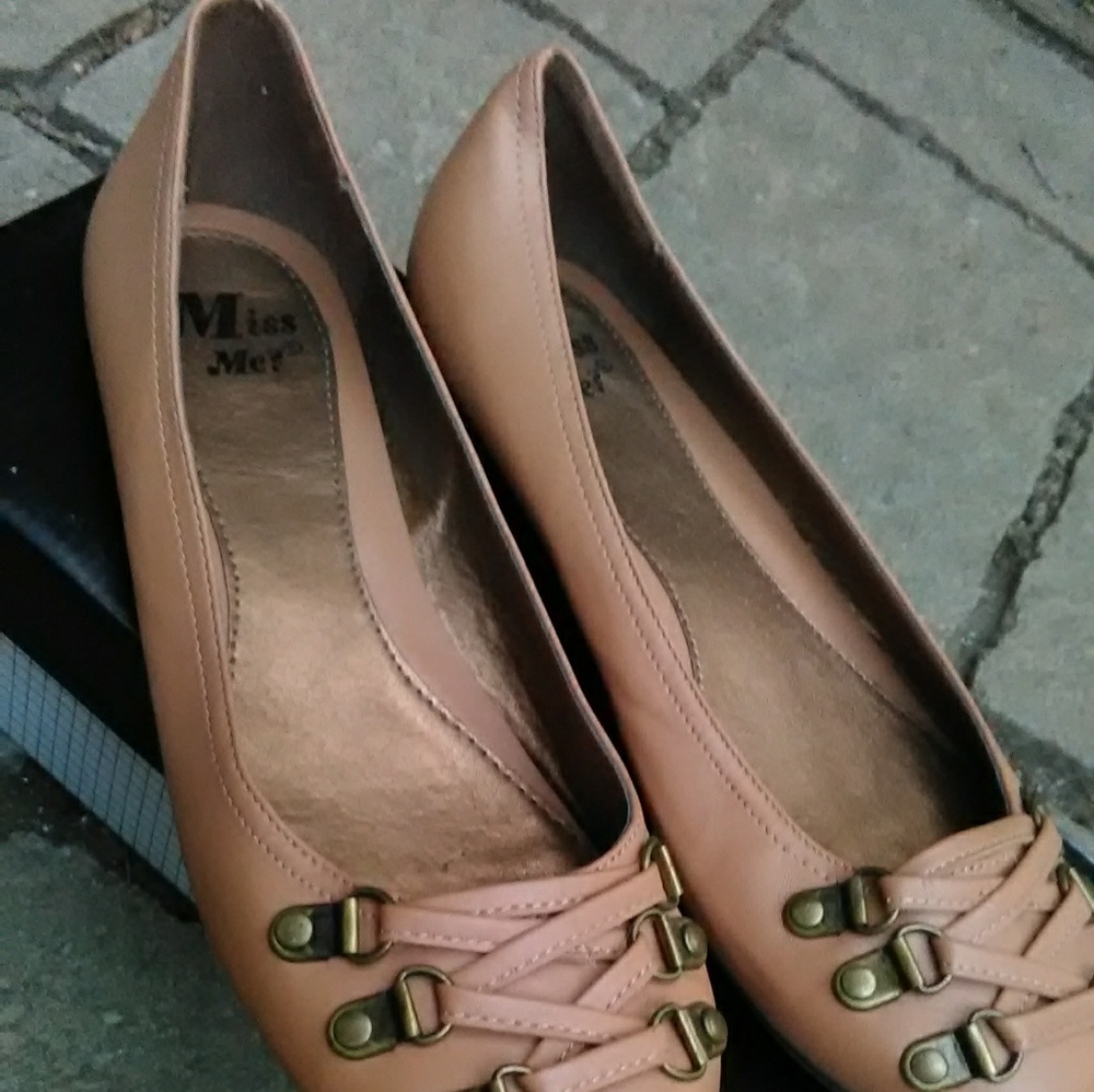 Miss me? Flats tan with lace up detail size 9