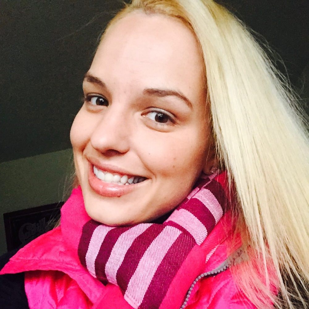 Meet your Posher, Krystal
