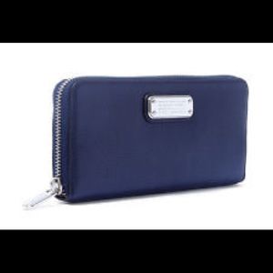 BRAND NEW MARC JACOBS LEATHER WALLET